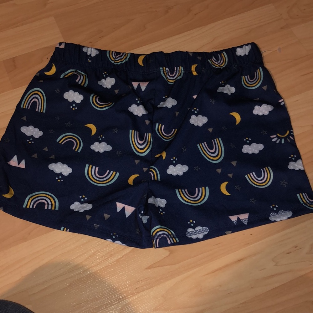 BRAND NEW GIRLS PAJAMA SHORTS SIZE 14-16! NWOT IT HAS THE PLATIC STILl ATTACHED - Picture 3 of 3